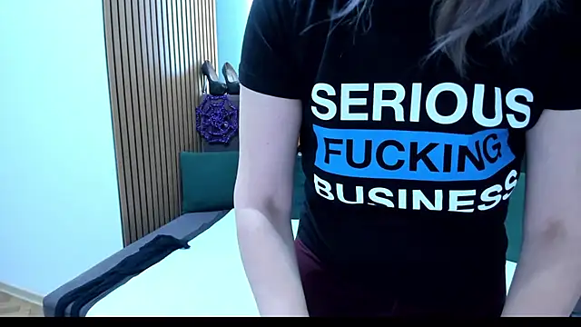 Snapshot of Lilly_hott chatting on November 2, 2025, 7:08 pm Lilly hott online show from November 2, 2025, 7:08 pm