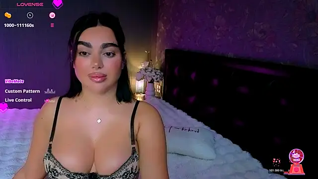 Snapshot of babyleilaa chatting on November 11, 2025, 10:47 pm babyleilaa online show from November 11, 2025, 10:47 pm