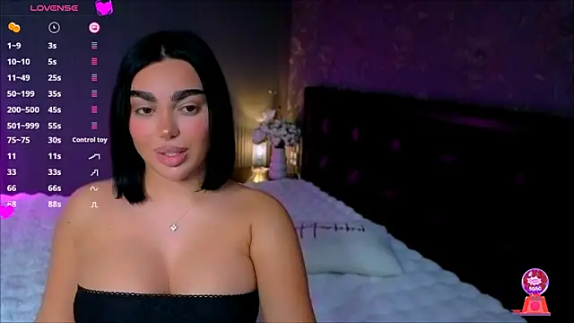 Snapshot of babyleilaa chatting on November 6, 2025, 11:42 pm babyleilaa online show from November 6, 2025, 11:42 pm