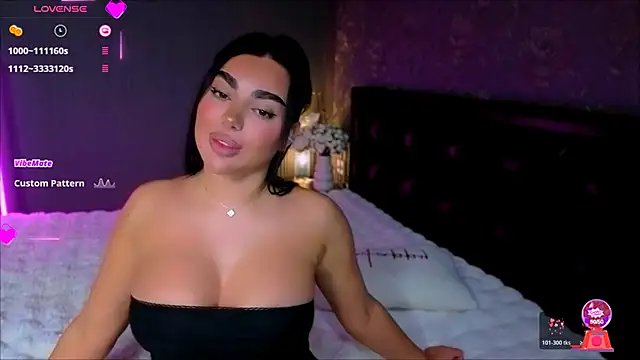 Snapshot of babyleilaa chatting on November 2, 2025, 10:59 pm babyleilaa online show from November 2, 2025, 10:59 pm