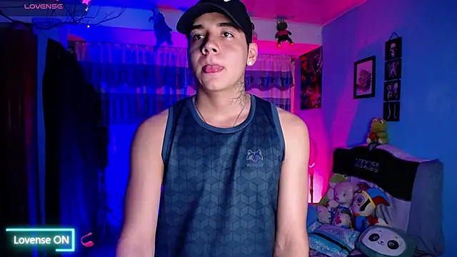 Snapshot of mexican_cum chatting on November 27, 2025, 3:18 am mexican cum online show from November 27, 2025, 3:18 am