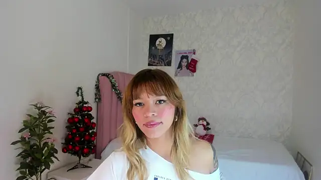 Snapshot of Adria_ross chatting on December 21, 2025, 1:13 pm Adria ross online show from December 21, 2025, 1:13 pm