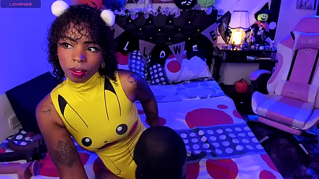 Snapshot of kary_bunny3 chatting on October 24, 2025, 6:01 am kary bunny3 online show from October 24, 2025, 6:01 am