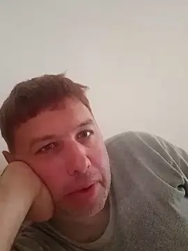 Olandese2682xh online show from April 25, 2026, 7:44 am