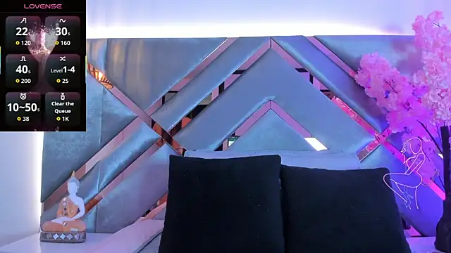 Snapshot of LiaaGenner chatting on November 21, 2025, 2:43 am LiaaGenner online show from November 21, 2025, 2:43 am