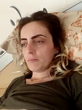 Snapshot of SophyGirl chatting on March 13, 2025, 12:56 pm SophyGirl online show from March 13, 2025, 12:56 pm