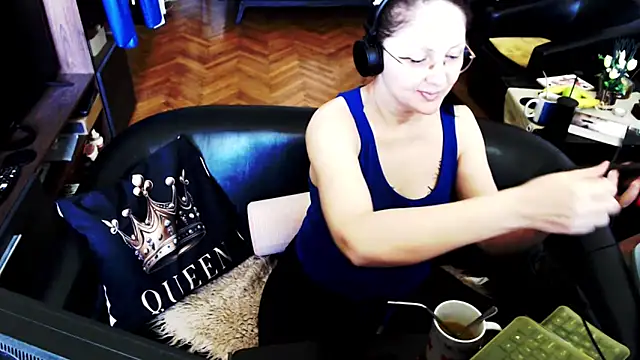 Snapshot of Imperatriza chatting on May 8, 2026, 8:07 am Imperatriza online show from May 8, 2026, 8:07 am