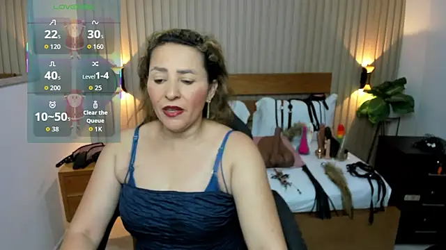 luciana ballesteros  online show from January 6, 2026, 12:09 pm