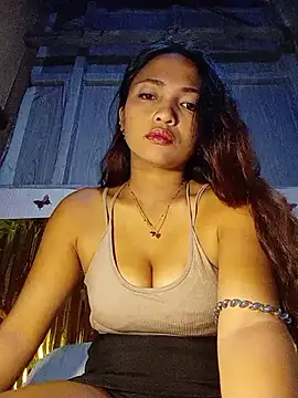 Snapshot of prettybella4u chatting on June 3, 2026, 7:20 am prettybella4u online show from June 3, 2026, 7:20 am
