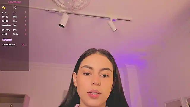 Snapshot of Aleejaa__ chatting on October 23, 2025, 11:42 am Aleejaa online show from October 23, 2025, 11:42 am