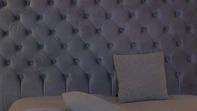 Snapshot of AmelyNoir chatting on November 29, 2025, 2:50 pm AmelyNoir online show from November 29, 2025, 2:50 pm