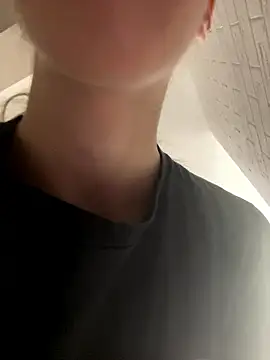 MartiniiSelenna online show from January 15, 2026, 6:50 am