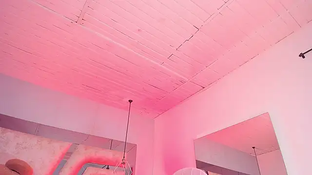 AngelineHeet online show from April 18, 2026, 3:31 am