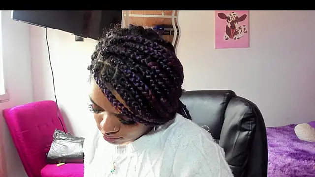 Snapshot of ladyrd1 chatting on November 28, 2025, 8:09 pm ladyrd1 online show from November 28, 2025, 8:09 pm