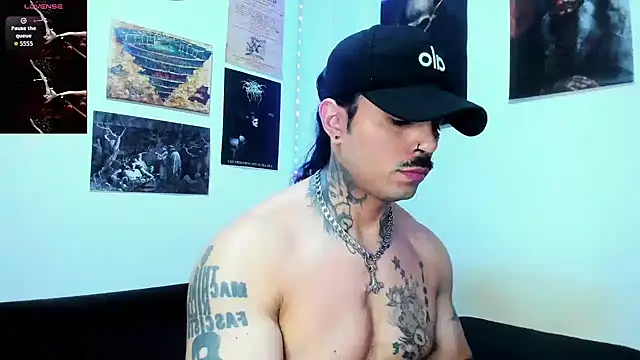 Snapshot of Van_Velckan chatting on February 28, 2026, 3:39 am Van Velckan online show from February 28, 2026, 3:39 am