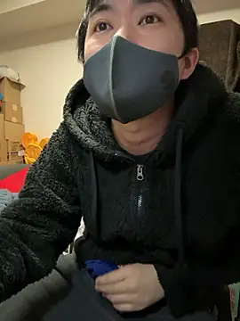 Snapshot of kentyken chatting on November 19, 2025, 3:45 pm kentyken online show from November 19, 2025, 3:45 pm