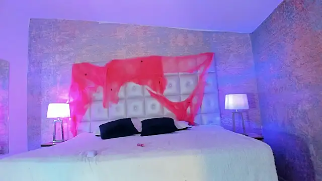 Snapshot of sabrinamilani chatting on October 22, 2025, 3:06 am sabrinamilani online show from October 22, 2025, 3:06 am