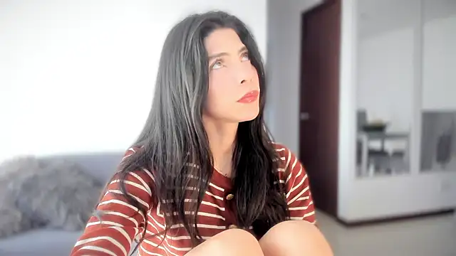 Snapshot of angelturned001 chatting on April 15, 2026, 5:17 pm angelturned001 online show from April 15, 2026, 5:17 pm