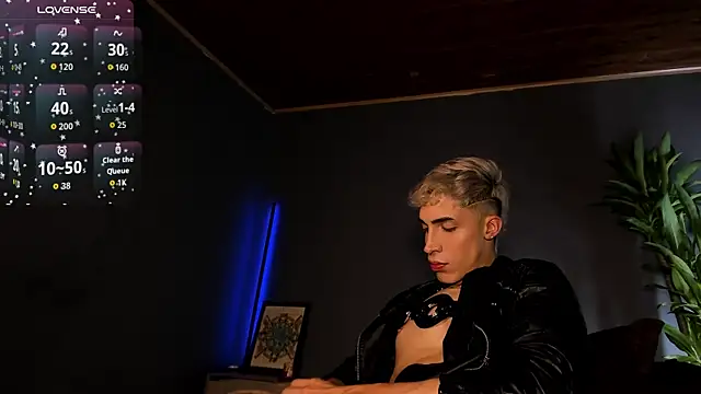 Snapshot of Angel_Snowhotxxx chatting on October 26, 2025, 1:28 am Angel Snowhotxxx online show from October 26, 2025, 1:28 am