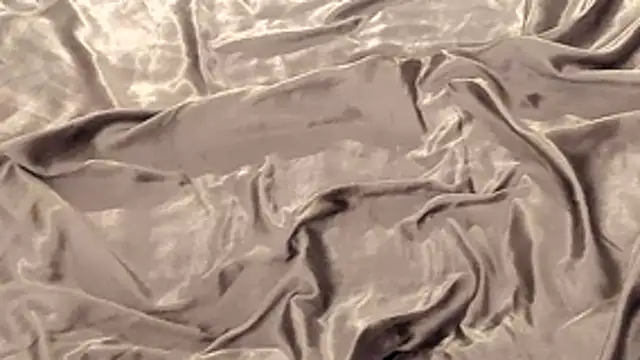 IceDanielles online show from December 18, 2025, 1:26 pm