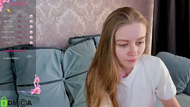 Snapshot of Polumna_cute chatting on March 5, 2025, 4:24 pm Polumna cute online show from March 5, 2025, 4:24 pm