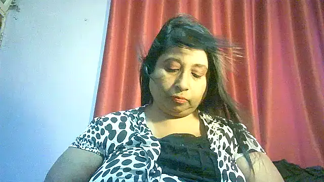 Snapshot of raniofsex02 chatting on November 4, 2025, 10:41 am raniofsex02 online show from November 4, 2025, 10:41 am