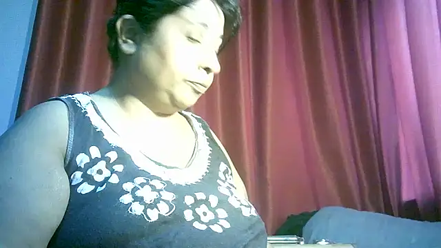 Snapshot of raniofsex02 chatting on November 15, 2025, 10:08 am raniofsex02 online show from November 15, 2025, 10:08 am