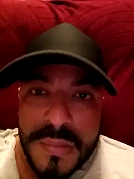 aJoaqueHughm online show from October 18, 2025, 1:35 pm