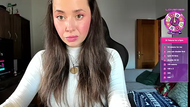 Snapshot of PlayfulGoddess chatting on February 14, 2025, 1:29 pm PlayfulGoddess online show from February 14, 2025, 1:29 pm