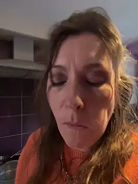 Lwhite1 online show from February 17, 2026, 4:59 pm