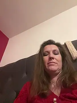 Snapshot of Lwhite1 chatting on November 26, 2025, 11:38 pm Lwhite1 online show from November 26, 2025, 11:38 pm