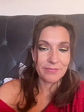 Snapshot of Lwhite1 chatting on October 23, 2025, 3:54 pm Lwhite1 online show from October 23, 2025, 3:54 pm