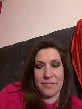 Snapshot of Lwhite1 chatting on March 16, 2025, 12:23 am Lwhite1 online show from March 16, 2025, 12:23 am