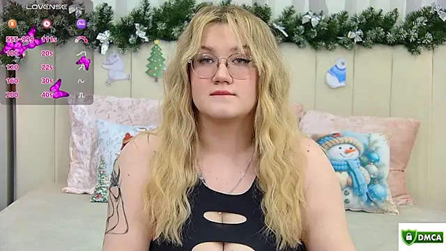 Snapshot of Nancy_Mooree chatting on January 9, 2026, 1:07 pm Nancy Mooree online show from January 9, 2026, 1:07 pm