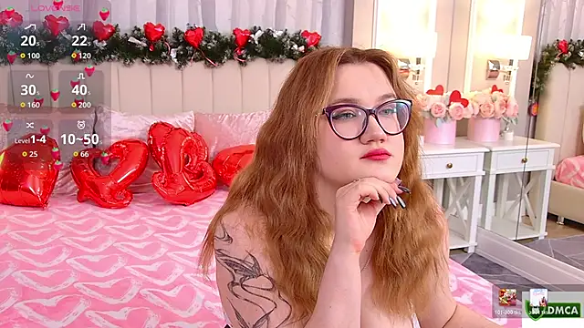 Snapshot of Nancy_Mooree chatting on February 13, 2026, 1:11 pm Nancy Mooree online show from February 13, 2026, 1:11 pm