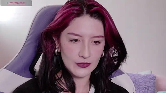 Snapshot of sunshine_girl9 chatting on May 21, 2026, 7:11 pm sunshine girl9 online show from May 21, 2026, 7:11 pm