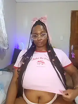 Snapshot of CocoBootyyy chatting on January 30, 2025, 8:43 am CocoBootyyy online show from January 30, 2025, 8:43 am