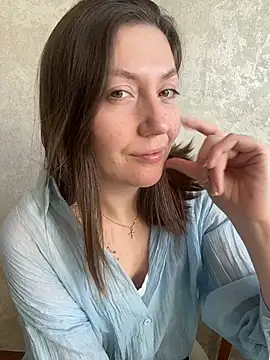 BeatriceTender online show from March 25, 2026, 11:09 am