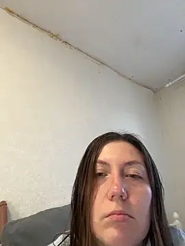 BeatriceTender online show from March 27, 2026, 1:34 pm