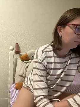 Snapshot of BeatriceTender chatting on October 29, 2025, 7:57 pm BeatriceTender online show from October 29, 2025, 7:57 pm