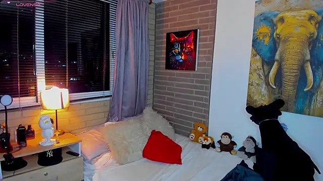 liam oficial02 online show from March 16, 2026, 2:52 am