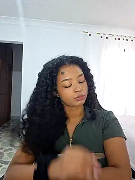 avellanatammy online show from April 15, 2026, 3:16 pm