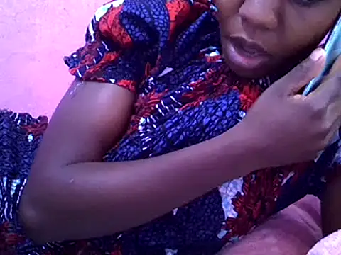 Cute tamara online show from January 17, 2025, 9:06 am