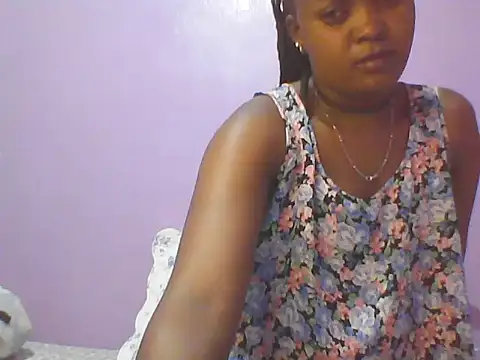 Cute tamara online show from December 14, 2025, 6:02 pm