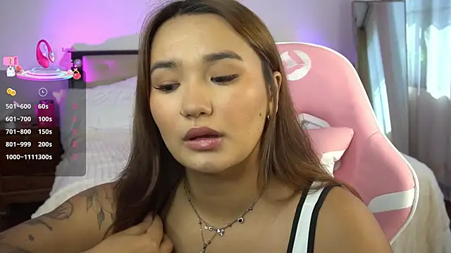 Snapshot of immahawaii chatting on November 16, 2025, 3:33 am immahawaii online show from November 16, 2025, 3:33 am