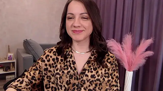 Snapshot of SusanMorado chatting on January 12, 2026, 9:38 am SusanMorado online show from January 12, 2026, 9:38 am