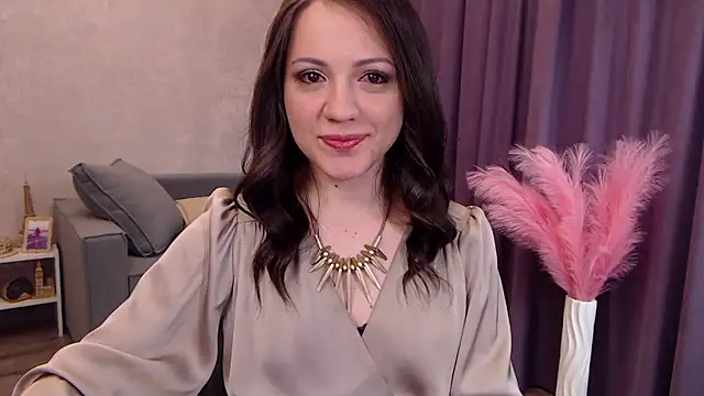 SusanMorado online show from November 10, 2025, 7:24 am