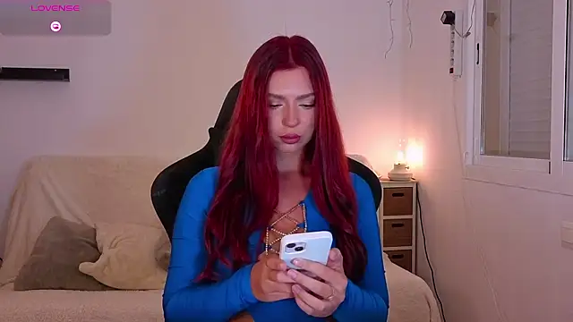 Snapshot of Karinchik_ chatting on September 20, 2025, 6:24 pm Karinchik online show from September 20, 2025, 6:24 pm