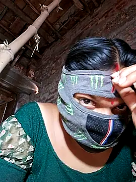 HotSexyBoudi online show from March 3, 2026, 8:32 am