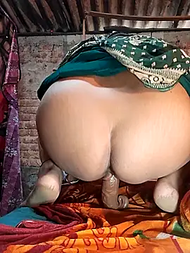 HotSexyBoudi online show from December 16, 2025, 8:51 am